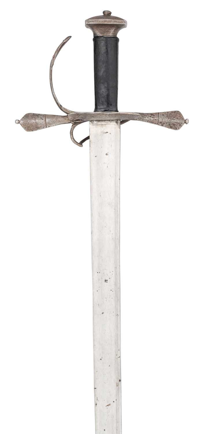 Lot 155 - A GERMAN MILITARY SWORD, CIRCA 1580, PROBABLY STYRIAN