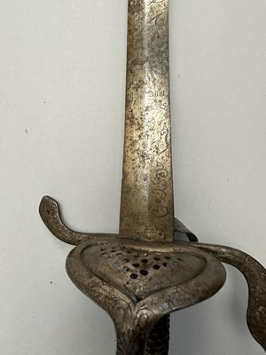 Lot 169 - A SWEDISH MILITARY SWORD, CIRCA 1630-40