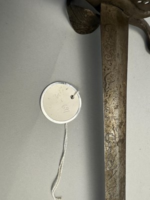 Lot 169 - A SWEDISH MILITARY SWORD, CIRCA 1630-40