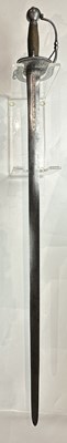 Lot 179 - A MILITARY SWORD, LATE 17TH/EARLY 18TH CENTURY, FRENCH OR SWISS