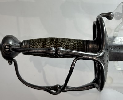 Lot 179 - A MILITARY SWORD, LATE 17TH/EARLY 18TH CENTURY, FRENCH OR SWISS