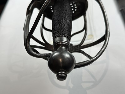 Lot 171 - A NORTH EUROPEAN BASKET-HILTED SWORD, LAST QUARTER OF THE 17TH CENTURY, PROBABLY DUTCH