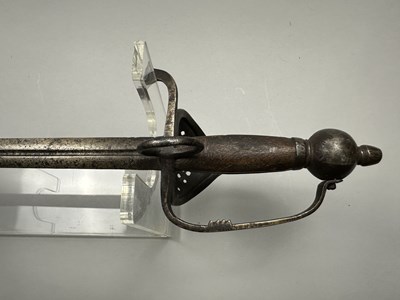 Lot 168 - A SWEDISH MILITARY SWORD, CIRCA 1620-30