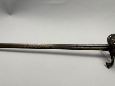 Lot 168 - A SWEDISH MILITARY SWORD, CIRCA 1620-30
