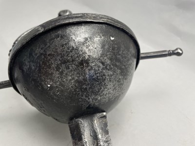 Lot 192 - AN OFFICER’S CUP-HILT RAPIER, EARLY 18TH CENTURY, PORTUGUESE OR SPANISH