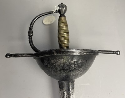 Lot 192 - AN OFFICER’S CUP-HILT RAPIER, EARLY 18TH CENTURY, PORTUGUESE OR SPANISH