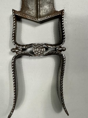 Lot 58 - AN INDIAN DAGGER (KATAR), LATE 18TH CENTURY