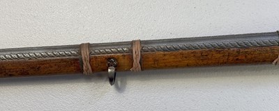 Lot 86 - AN 18 BORE NORTH INDIAN MATCHLOCK GUN, LATE 18TH/19TH CENTURY, JAIPUR, RAJASTHAN