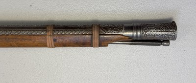 Lot 86 - AN 18 BORE NORTH INDIAN MATCHLOCK GUN, LATE 18TH/19TH CENTURY, JAIPUR, RAJASTHAN