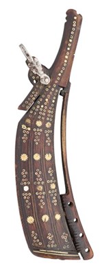 Lot 661 - AN INDIAN HARDWOOD FLASK