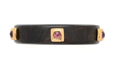 Lot 341 - WOOD AND TOURMALINE BANGLE