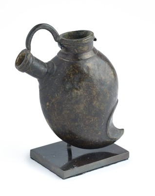 Lot 52 - A MINIATURE HUQQA BOTTLE IN THE FORM OF A MANGO, INDIA, CIRCA 18TH CENTURY