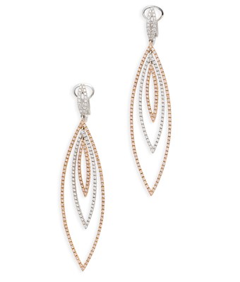 Lot 770 - PAIR OF DIAMOND PENDENT EARRINGS