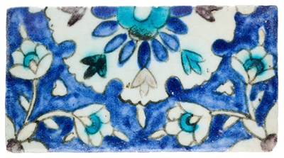 Lot 181 - A SMALL DAMASCUS TILE, OTTOMAN SYRIA, 18TH CENTURY