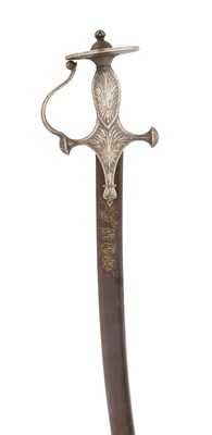 Lot 10 - A FINE INDIAN TALWAR WITH PERSIAN BLADE, EARLY TO MID-18TH CENTURY