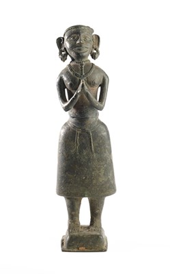 Lot 32 - AN ORACLE FIGURE (VELICHAPPADU), KERALA, SOUTH INDIA, 19TH/20TH CENTURY