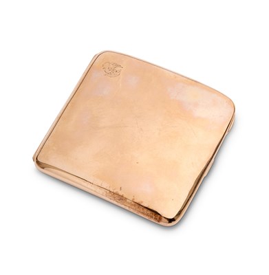 Lot 293 - A GOLD CIGARETTE CASE, COHEN & CHARLES OF LONDON, 1918
