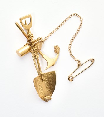 Lot 345 - VICTORIAN GOLD PROSPECTOR'S BROOCH, 1880s