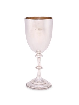 Lot 178 - AN EDWARDIAN SILVER TROPHY CUP, CHARLES BOYTON & SON, LONDON, 1903