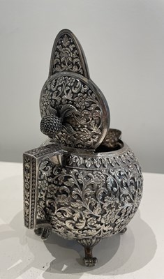 Lot 206 - A KUTCH SILVER TEASET, OOMERSI MAWJI OF BHUJ, WESTERN INDIA, 1880-1890