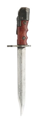 Lot 727 - A BRITISH ARMY NO. 7 BAYONET