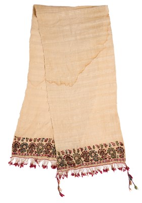 Lot 198 - AN OTTOMAN SILK AND SILVER FOIL EMBROIDERED TOWEL, WESTERN ANATOLIA OR BALKANS, 19TH CENTURY
