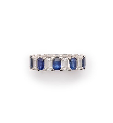 Lot 808 - BOODLES: SAPPHIRE, DIAMOND AND PLATINUM ETERNITY RING
