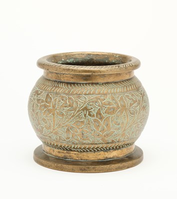 Lot 512 - AN ENGRAVED BRASS MORTAR, NORTHERN INDIA, CIRCA 1900