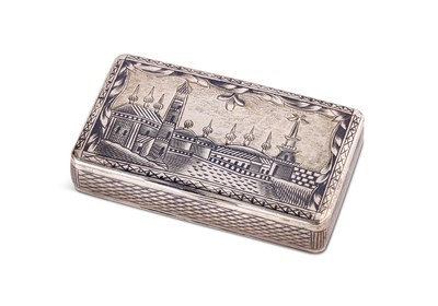 Lot 262 - A RUSSIAN PARCEL-GILT-SILVER AND NIELLO SNUFF BOX, MAKER'S MARK INDECIPHERABLE, MOSCOW, 1839