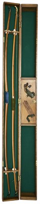 Lot 50 - THE CASED ARCHERY SET OF MAJOR ARTHUR EMPSON, EARLY 20TH CENTURY