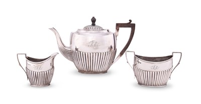 Lot 174 - AN EDWARDIAN SILVER THREE-PIECE TEA SET, ATKIN BROTHERS, SHEFFIELD, 1908