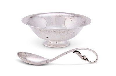 Lot 135 - A DANISH SILVER BOWL AND LADLE, GEORG JENSEN SILVERSMITHS, COPENHAGEN, LATE 1940s
