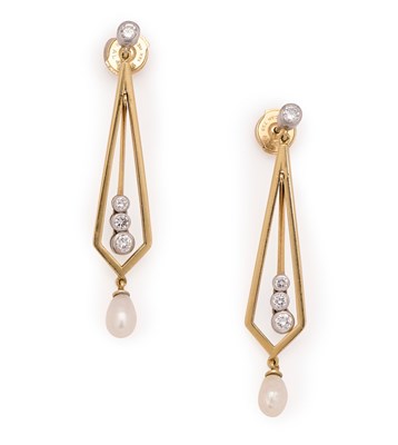Lot 777 - PAIR OF FRESHWATER CULTURED PEARL AND DIAMOND PENDENT EARRINGS