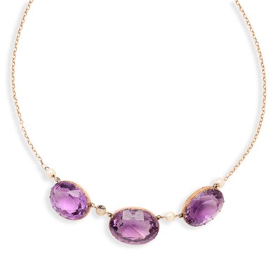 Lot 607 - AMETHYST NECKLACE, 1890s AND LATER