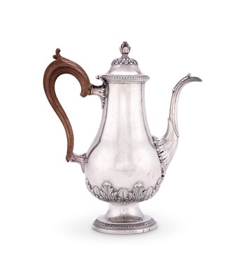 Lot 121 - A PORTUGUESE SILVER COFFEE POT, MAKER'S MARK INDECIPHERABLE, LISBON, LATER 18TH CENTURY