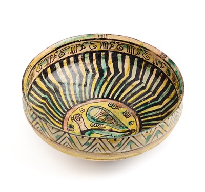Lot 351 - A NISHAPUR POTTERY BOWL, PERSIA, 10TH CENTURY