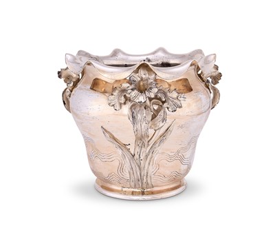 Lot 120 - A LARGE 'RUSSIAN ART NOUVEAU' STYLE WINE COOLER, 20TH CENTURY