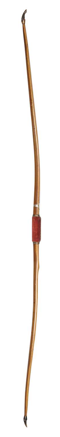 Lot 46 - A PRESENTATION YEW LONGBOW, BIRMINGHAM HALLMARKS, 1875