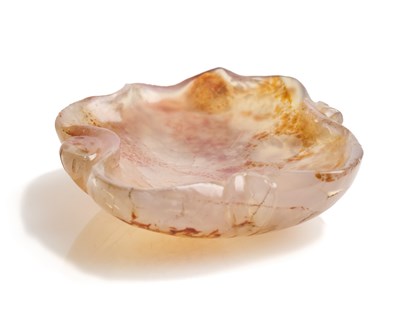 Lot 70 - A SMALL CHINESE CORNELIAN AGATE WASHER, QING DYNASTY (1644-1911)