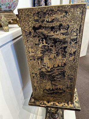 Lot 32 - A GOOD CHINESE EXPORT GILT DECORATED BLACK LACQUER COLLECTOR'S CABINET ON STAND, CIRCA 1815