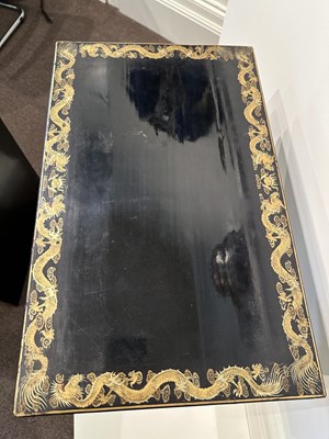 Lot 32 - A GOOD CHINESE EXPORT GILT DECORATED BLACK LACQUER COLLECTOR'S CABINET ON STAND, CIRCA 1815