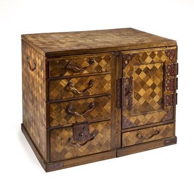 Lot 160 - A JAPANESE MARQUETRY KODANSU, CIRCA 1900