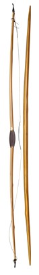 Lot 73 - A REPLICA MARY ROSE LONGBOW, AND A FURTHER BOW, BOTH BY JOHN CAVE, LUDLOW