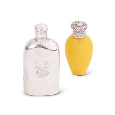 Lot 265 - TWO VICTORIAN FLASKS, BOTH LONDON, CIRCA 1845 / 1867