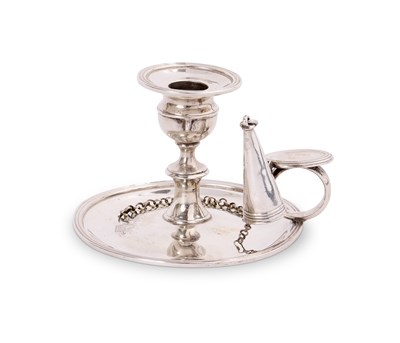 Lot 216 - A GEORGE III SILVER CHAMBER TAPERSTICK, EMES & BARNARD, LONDON, 1812