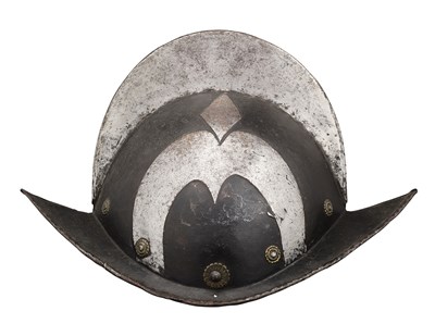 Lot 208 - A GERMAN BLACK AND WHITE MORION, CIRCA 1600
