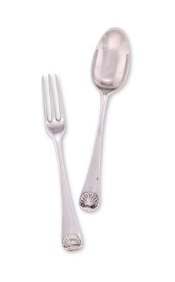 Lot 148 - A SET OF TWENTY-TWO GEORGE III SILVER DESSERT SPOONS AND TWENTY-ONE FORKS, ISAAC CALLARD, LONDON, 1762 / 63