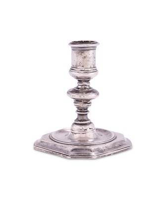 Lot 245 - A SILVER DESK CANDLESTICK, UNMARKED, PROBABLY ENGLISH CIRCA 1700