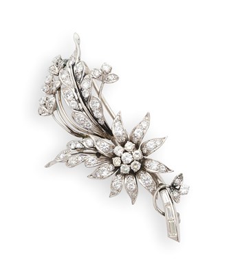 Lot 409 - DIAMOND BROOCH, 1950s