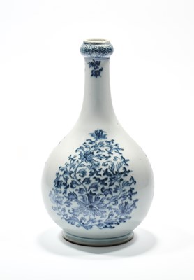 Lot 22 - A RARE CHINESE GUGLET FOR THE ISLAMIC MARKET, QING DYNASTY, KANGXI PERIOD (1662-1722)